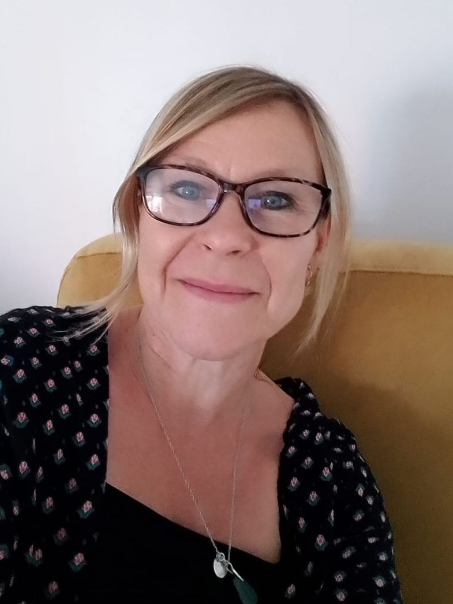 Lisa Milton, Associate Therapist · Psychodynamic Counsellor & Therapist at Clarity Wellbeing Clinic Nuneaton