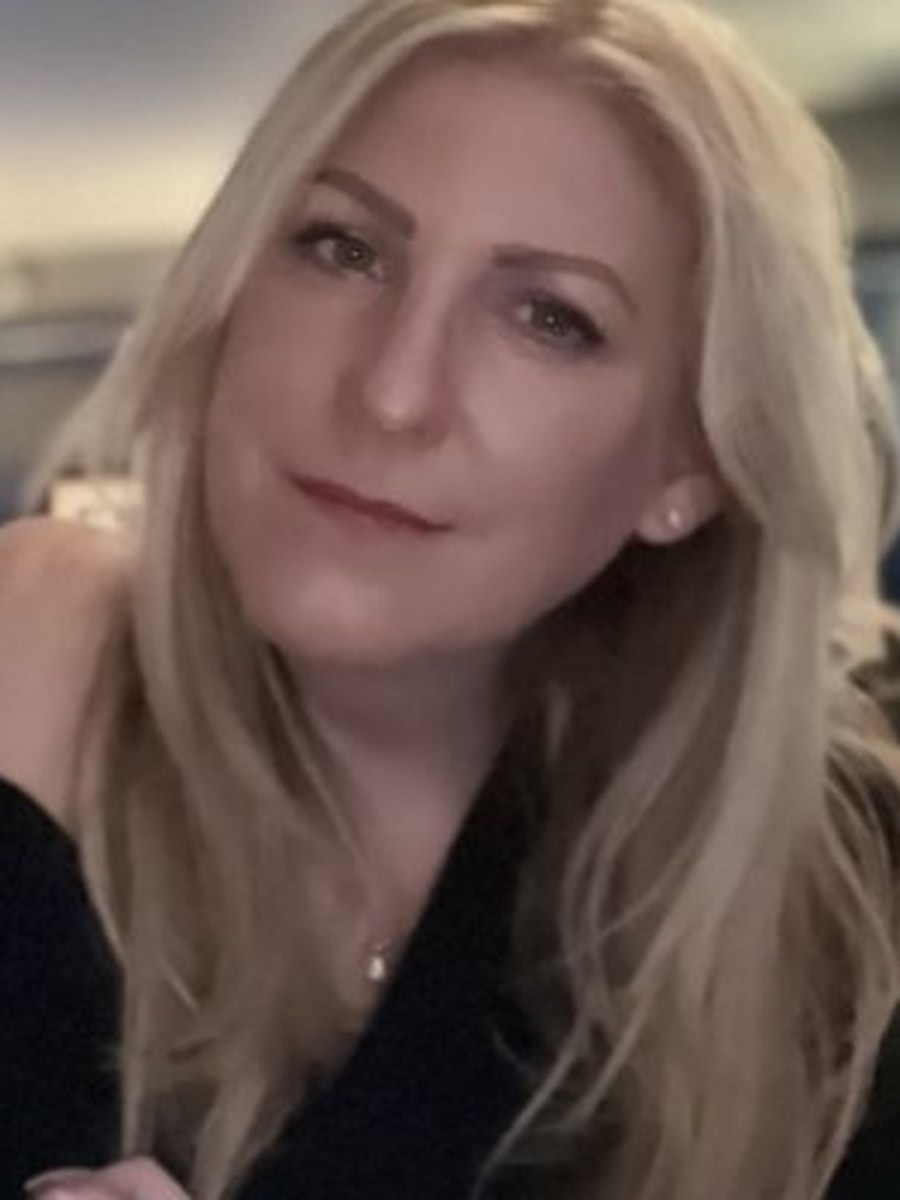 Dr Paula Richards, Associate Therapist · Chartered Counselling Psychologist at Clarity Wellbeing Clinic Nuneaton